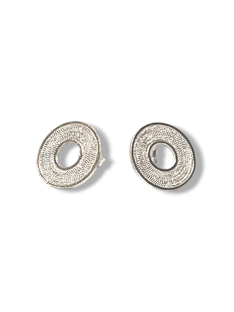 TJR222 - PAR DE ARETES IDENTIDAD EN PLATA