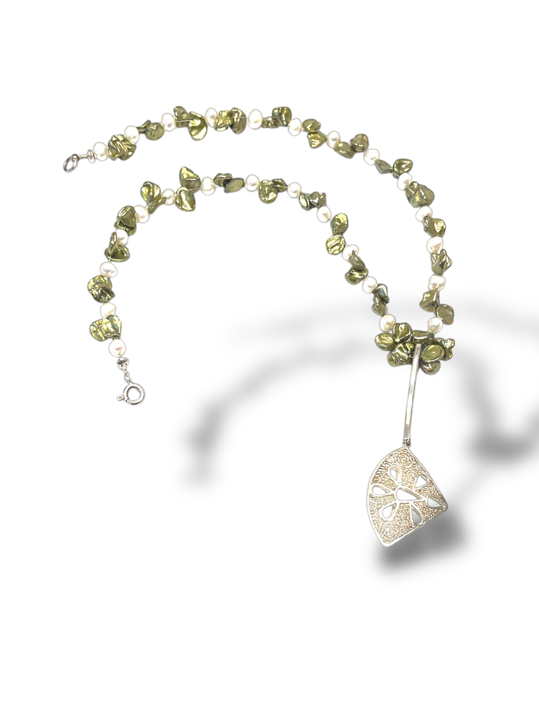 [TJCF44] COLLAR IDENTIDAD EN PLATA