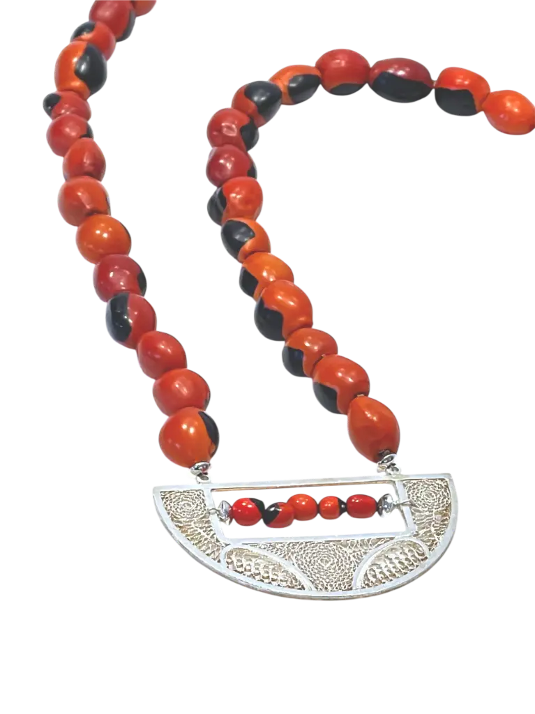 COLLAR IDENTIDAD EN PLATA