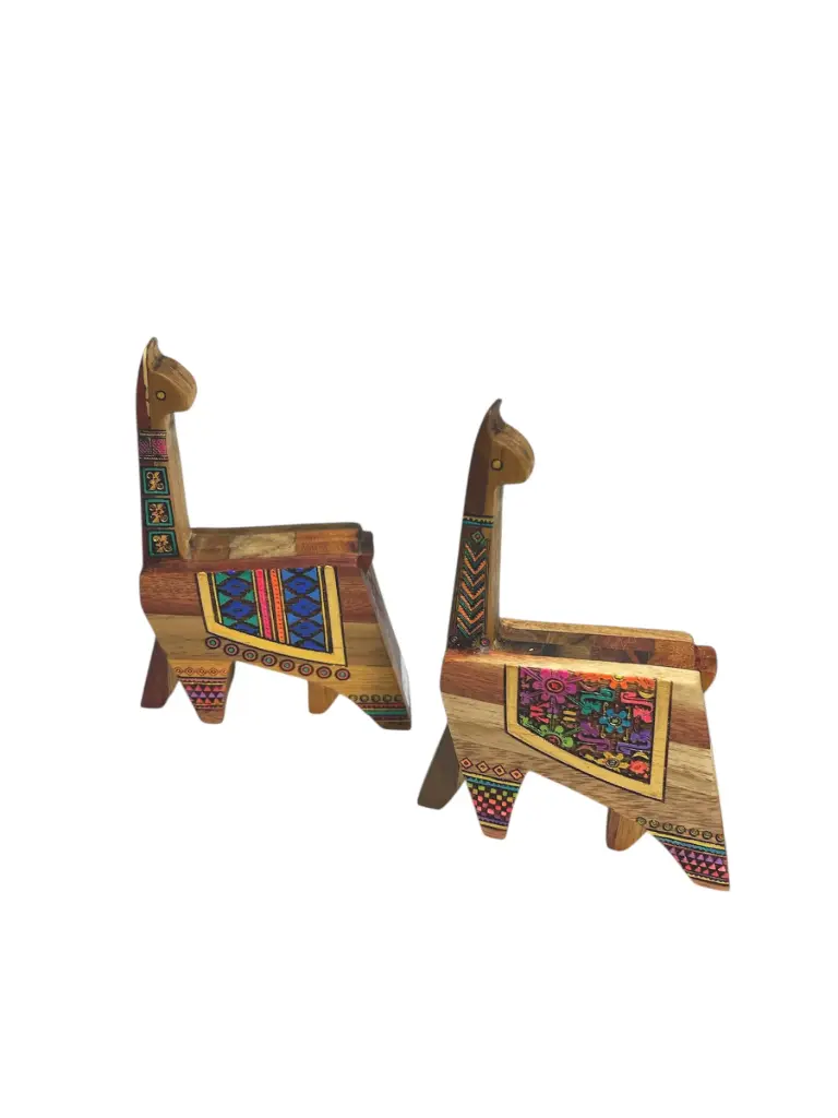 FIGURA LLAMA DE MADERA